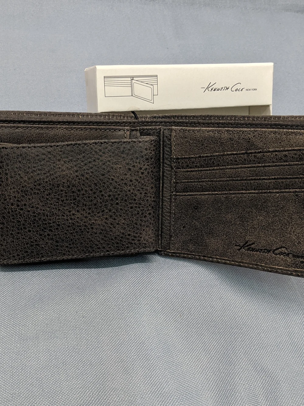 Brand New • Genuine Leather Wallet Duo • Kenneth Cole